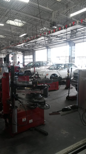 Tire Shop «Les Schwab Tire Center», reviews and photos, 1162 N Main St, Tooele, UT 84074, USA