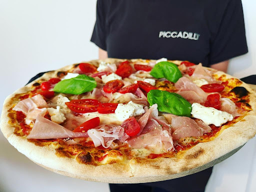 Piccadilly Pizza per asporto in Mejaniga, Provincia di Padova