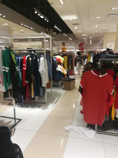 Clothing Store «Forever 21», reviews and photos, 450 Great Mall Dr, Milpitas, CA 95035, USA