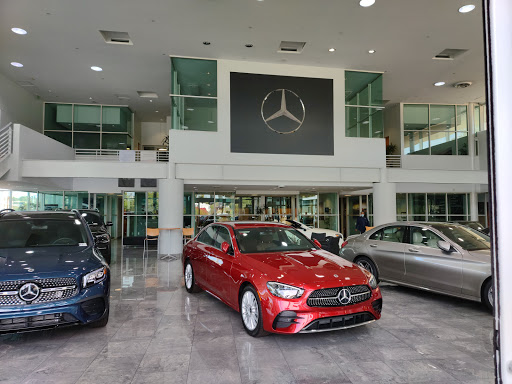 Mercedes-Benz Service Department