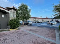 La Quinta Inn by Wyndham Indianapolis Airport Lynhurst - Car repair in Indianapolis, IN, Indianapolis - Rated 3.0/5