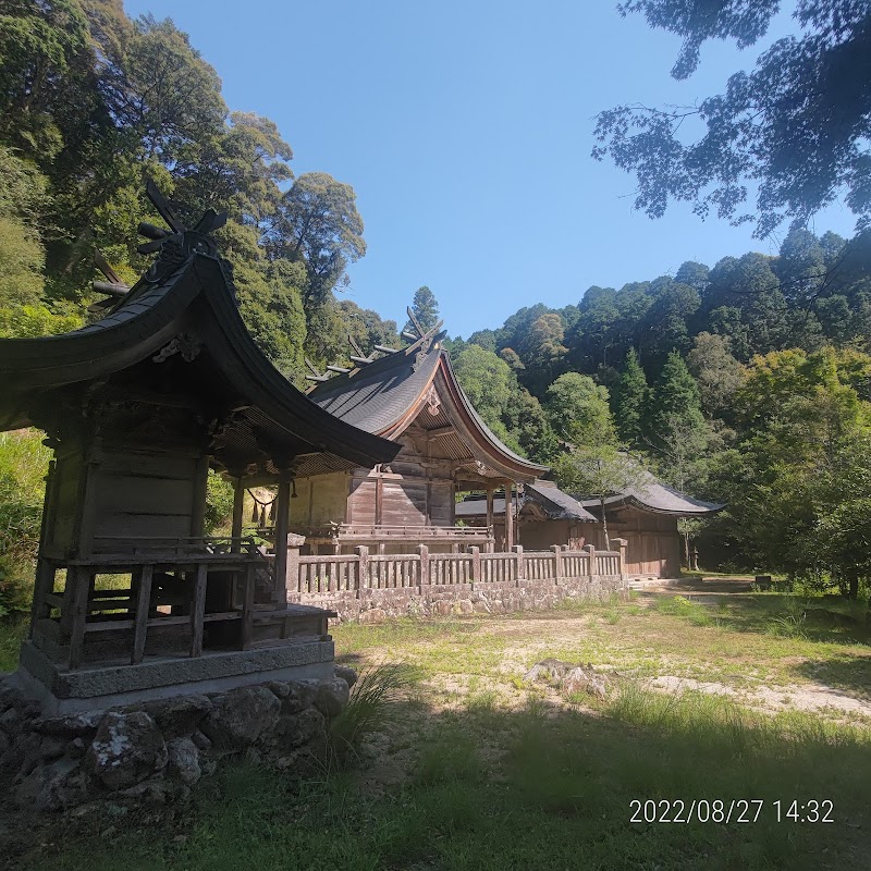 鏡石神社の暮雪