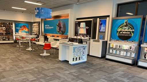 Cell Phone Store «AT&T», reviews and photos, 6001 Pinnacle Pkwy, Covington, LA 70433, USA