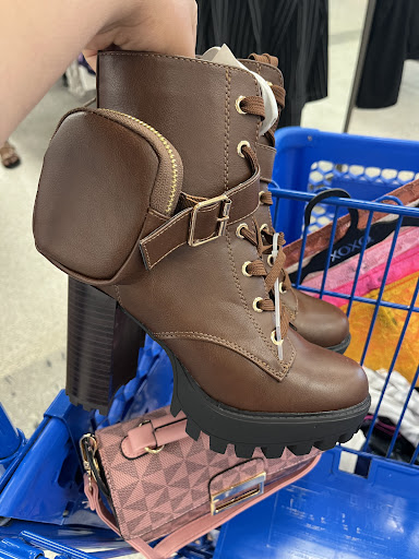 Clothing Store «Ross Dress for Less», reviews and photos, 6650 Garners Ferry Rd, Columbia, SC 29209, USA