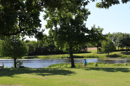 Park «Community Park - Shawnee Park», reviews and photos, 3380 Sherwood Dr, Plano, TX 75074, USA