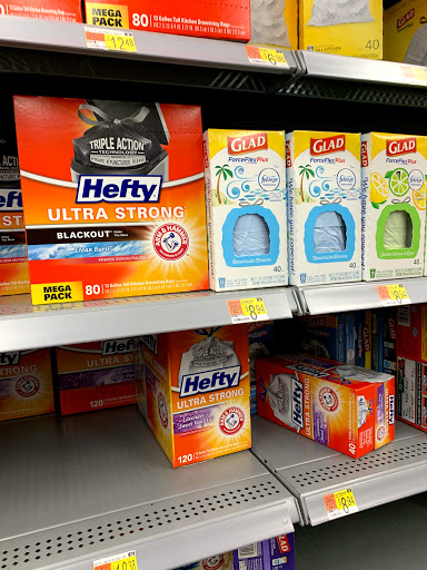 Optician «Walmart Vision & Glasses», reviews and photos, 301 Falls Blvd, Quincy, MA 02169, USA