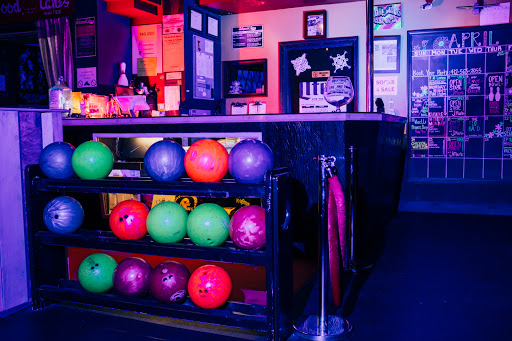 Bowling Alley «Hollywood Lanes», reviews and photos, 2961 W Liberty Ave, Pittsburgh, PA 15216, USA