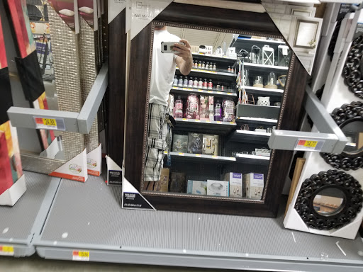 Department Store «Walmart Supercenter», reviews and photos, 260 Donald E Thurmond Pkwy, Cleveland, GA 30528, USA