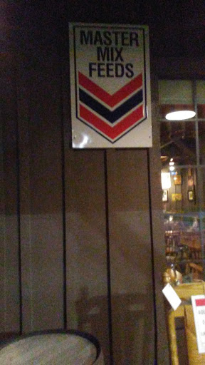 American Restaurant «Cracker Barrel Old Country Store», reviews and photos, 40 Frontage Rd, Lafayette, IN 47905, USA