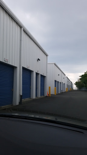 Self-Storage Facility «Stop and Stor Bensonhurst / New Utrecht», reviews and photos, 1700 Shore Pkwy, Brooklyn, NY 11214, USA