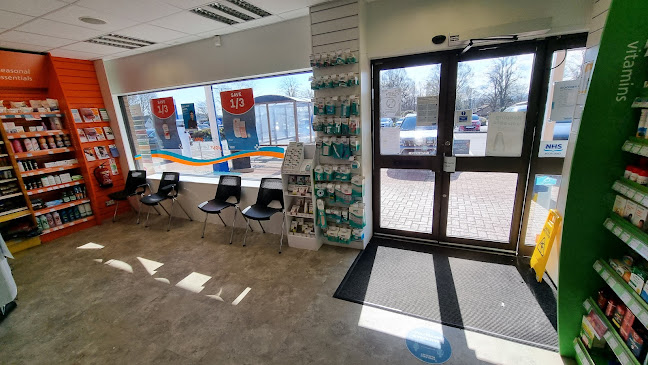 Reviews of Rowlands Pharmacy Dalgety Bay in Dunfermline - Pharmacy