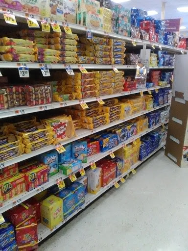 Grocery Store «Stop & Shop», reviews and photos, 713 E Broadway, South Boston, MA 02127, USA