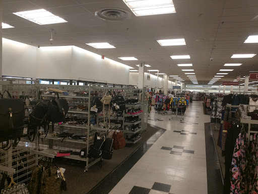 Clothing Store «Burlington Coat Factory», reviews and photos, 7685 Sudley Rd, Manassas, VA 20109, USA