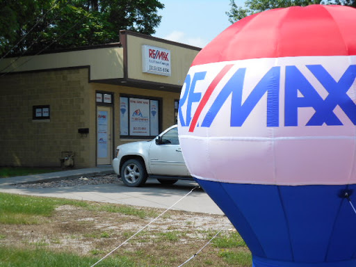 Real Estate Agency «RE/MAX Real Estate Concepts / Nigel Chapman Team», reviews and photos, 4351 Hubbell Ave, Des Moines, IA 50317, USA