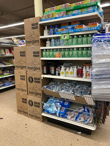 Dollar Store «Dollar Tree», reviews and photos, 148 Smith St, Perth Amboy, NJ 08861, USA