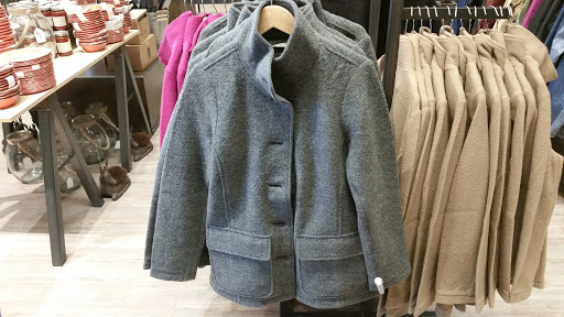 Clothing Store «L.L. Bean», reviews and photos, 4222 Easton Loop W, Columbus, OH 43219, USA