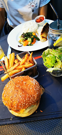 Hamburger du Restaurant français Brasserie Rives de Bièvre à Cachan - n°6