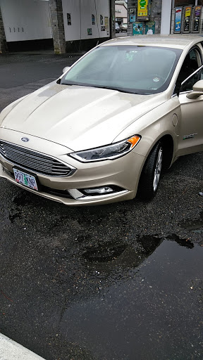 Car Wash «Kingsgate Carwash LLC», reviews and photos, 12425 NE 144th St, Kirkland, WA 98034, USA