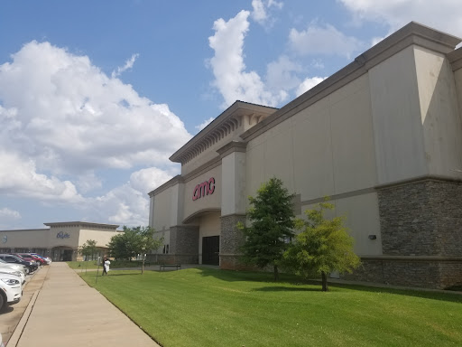 Movie Theater «AMC Classic West End Pointe 8», reviews and photos, 12825 NW 10th St, Yukon, OK 73099, USA