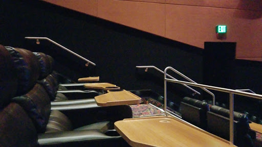 Movie Theater «Regal Cinemas Dulles Town Center 10», reviews and photos, 21100 Dulles Town Cir #203, Sterling, VA 20166, USA