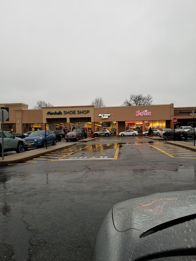 Department Store «Marshalls», reviews and photos, 1484 Union Tpke, New Hyde Park, NY 11040, USA