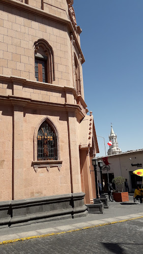Arzobispado de Arequipa - Iglesia