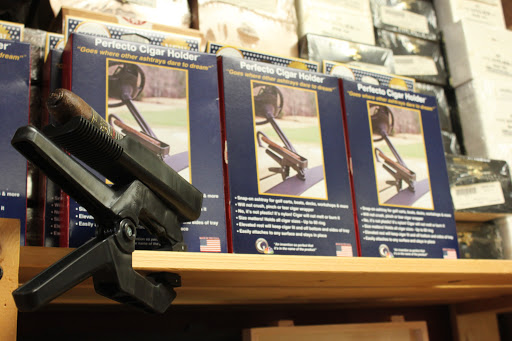Cigar Shop «Cigar Warehouse», reviews and photos, 11111 N Central Expy, Dallas, TX 75243, USA