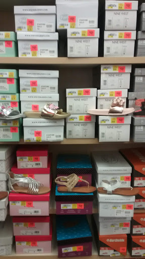 Shoe Store «Shoe Dept.», reviews and photos, 6635 Winchester Blvd, Canal Winchester, OH 43110, USA