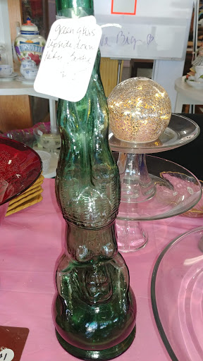 Non-Profit Organization «Youth Alternatives Thrift Shop», reviews and photos, 3103 West Ave, San Antonio, TX 78213, USA