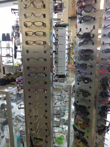 Thrift Store «Goodwill Store Deerfield Beach», reviews and photos