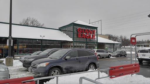 Supermarket «Giant Eagle Supermarket», reviews and photos, 14100 Detroit Ave, Lakewood, OH 44107, USA