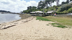 Plage de la Carriere'in fotoğrafı - rahatlamayı sevenler arasında popüler bir yer