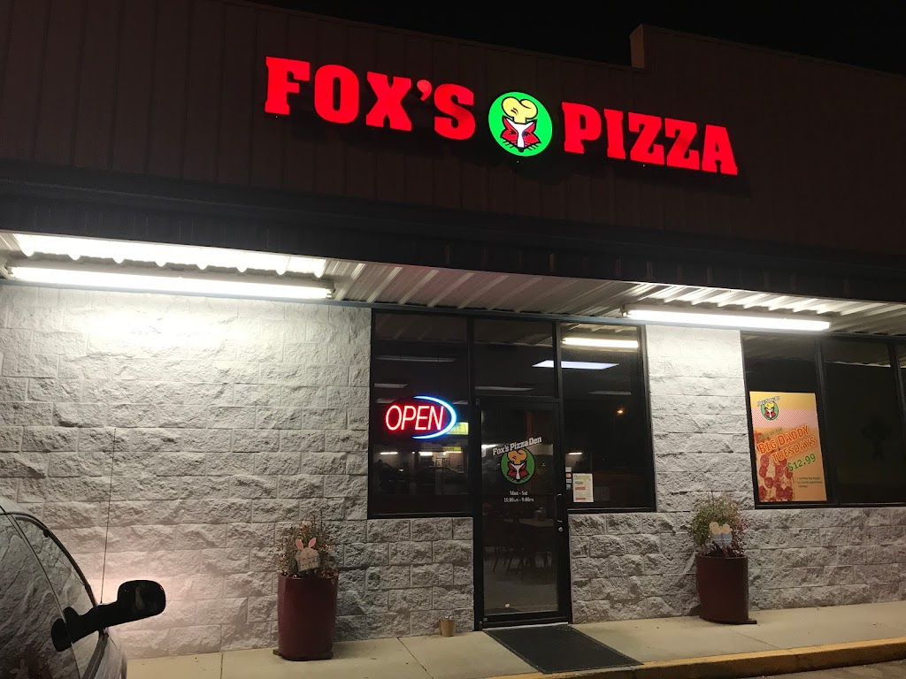 Fox's Pizza Den 39482