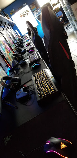 Com Works - eSports & Video Games Center image