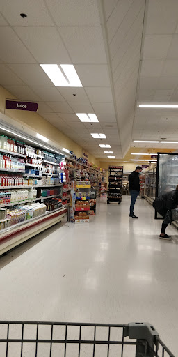 Grocery Store «Stop & Shop», reviews and photos, 32 Lyman St, Westborough, MA 01581, USA