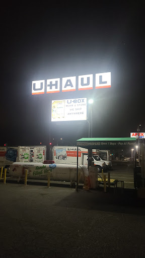 Truck Rental Agency «U-Haul Moving & Storage of Thornton», reviews and photos, 4833 Thornton Ave, Fremont, CA 94536, USA