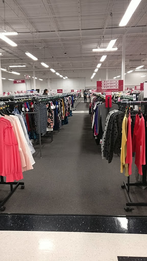 Clothing Store «Burlington Coat Factory», reviews and photos, 370 US-130, Hightstown, NJ 08520, USA