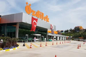 Özdilek Alışveriş ve Eğlence Merkezi image