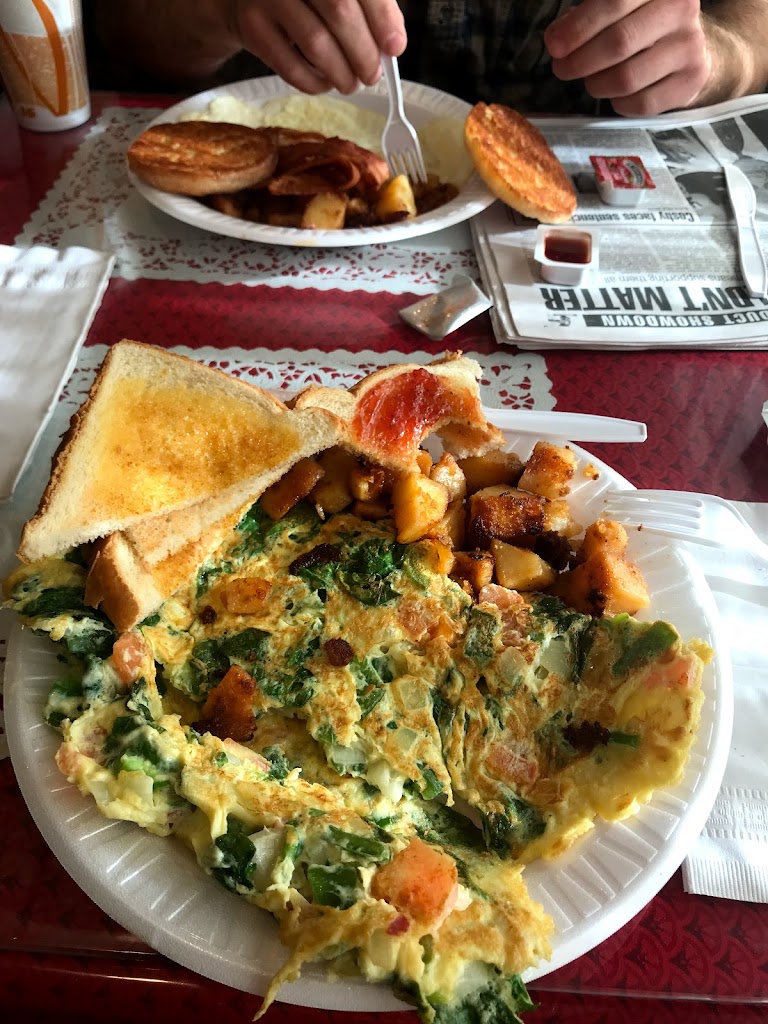 Daybreak Cafe: Breakfast And Lunch 01983