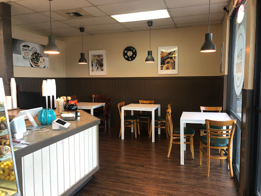 Donut Shop «Daily Fresh Donuts», reviews and photos, 1154 W Yosemite Ave, Manteca, CA 95337, USA