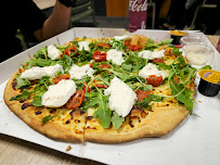 Plats et boissons du Pizzeria ALLO PIZZA THONON à Thonon-les-Bains - n°3