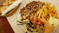 Plats et boissons du Cimbom Restaurant Kebab à Claye-Souilly - n°3