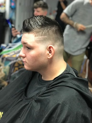 Barber Shop «Brians man cave barbershop», reviews and photos, 3975 N Mt Juliet Rd, Mt Juliet, TN 37122, USA