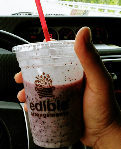 Gift Shop «Edible Arrangements», reviews and photos, 1531 N Quaker Ln, Alexandria, VA 22302, USA