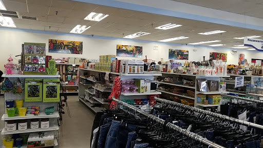 Thrift Store «Goodwill Tampa Store», reviews and photos