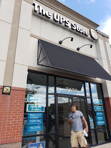 Shipping and Mailing Service «The UPS Store», reviews and photos, 6661 Dixie Hwy Ste 4, Louisville, KY 40258, USA