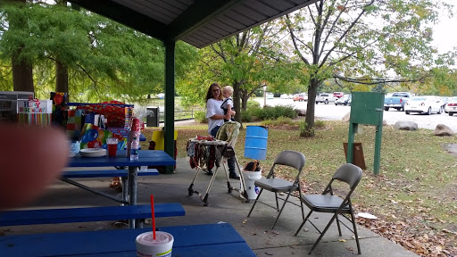 City Park «Krannert Park», reviews and photos, 605 South High School Road, Indianapolis, IN 46241, USA