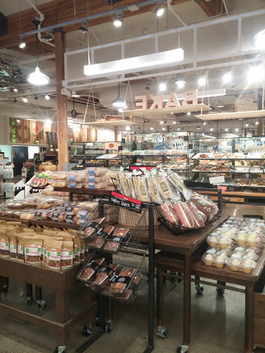 Grocery Store «Main & Vine», reviews and photos, 5010 Point Fosdick Dr NW, Gig Harbor, WA 98335, USA