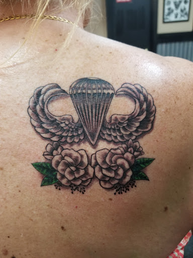 Tattoo and Piercing Shop «BIG TIME CUSTOM TATTOOS», reviews and photos, 7214 Douglas Blvd, Douglasville, GA 30135, USA