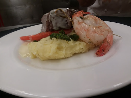 Hotel «DoubleTree By Hilton - Bloomington Minneapolis South», reviews and photos, 7800 Normandale Blvd, Minneapolis, MN 55439, USA